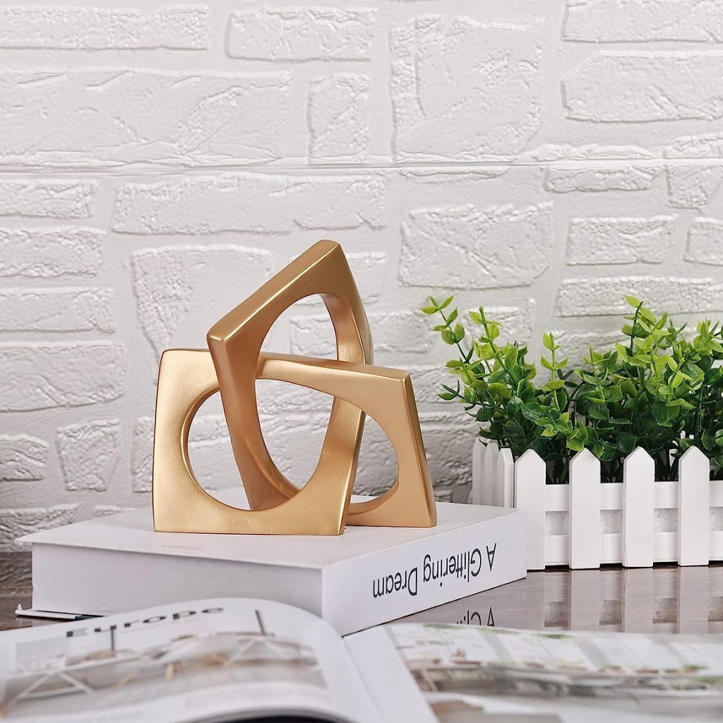 Geometric sculpture